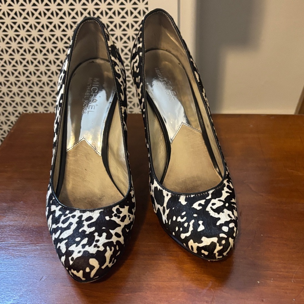 Michael Kors Black and White animal print  Heels